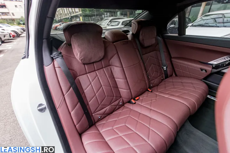 BMW 740d (Seria 7) din 2025 cu 16.800 km - oferta BMW198320 - foto 14