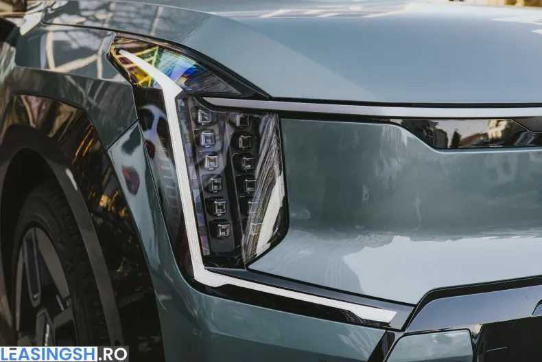 Kia EV9 din 2023 cu 22.764 km - oferta KIA198325 - foto 4