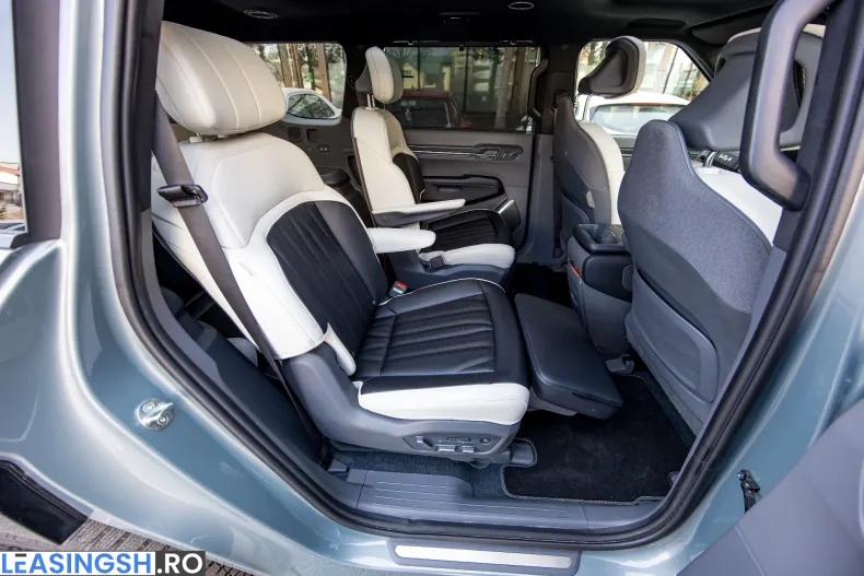 Kia EV9 din 2023 cu 22.764 km - oferta KIA198325 - foto 22