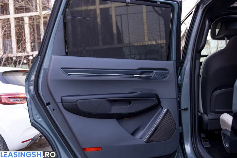 Kia EV9 din 2023 cu 22.764 km - oferta KIA198325 - foto 33