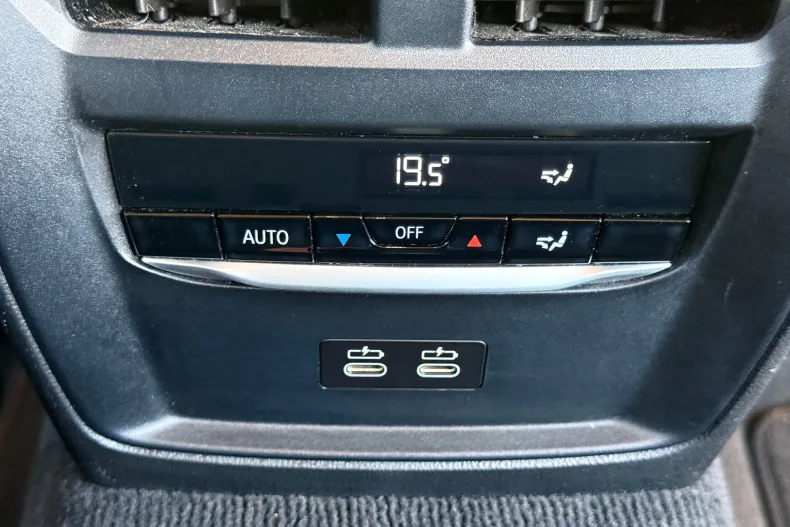 BMW 318i (Seria 3) din 2023 cu 156.000 km - oferta BMW198328 - foto 34