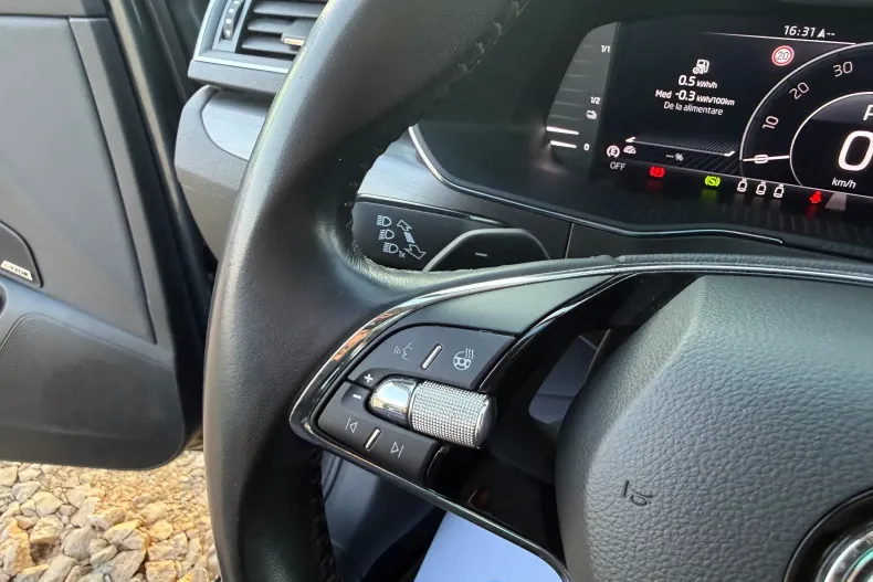 Skoda Superb din 2021 cu 127.410 km - oferta SKO198330 - foto 23