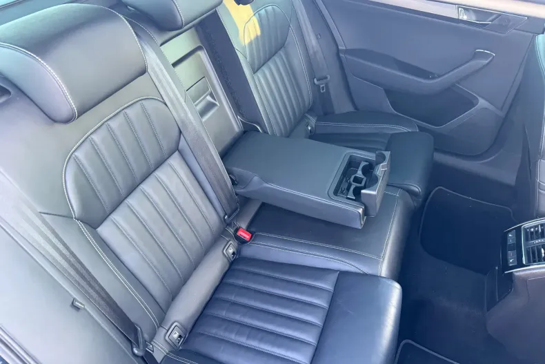 Skoda Superb din 2021 cu 127.410 km - oferta SKO198330 - foto 37