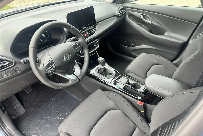 Hyundai i30 din 2025 cu 1 km - oferta HYU198333 - foto 6