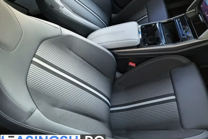 Ford Capri din 2025 cu 1 km - oferta FOR198339 - foto 9