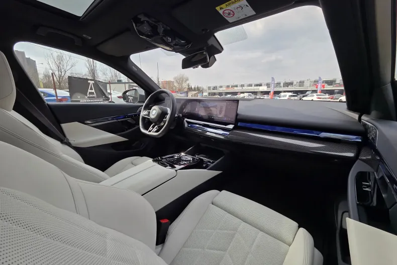 BMW 530e (Seria 5) din 2025 cu 9.443 km - oferta BMW198345 - foto 6