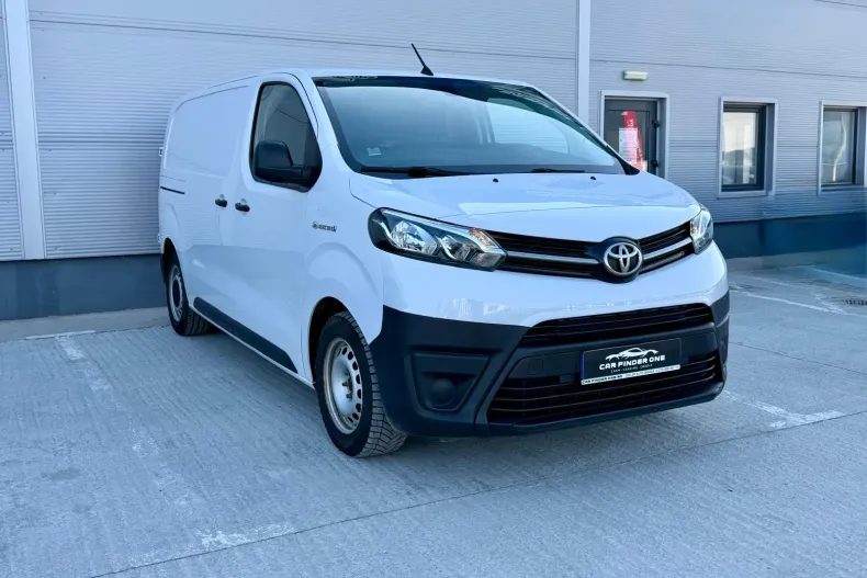 Toyota Proace din 2023 cu 45.940 km - oferta TOY198348 - foto 3