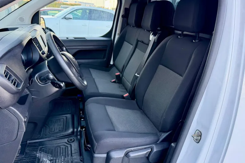 Toyota Proace din 2023 cu 45.940 km - oferta TOY198348 - foto 11