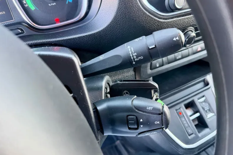 Toyota Proace din 2023 cu 45.940 km - oferta TOY198348 - foto 14