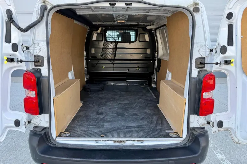 Toyota Proace din 2023 cu 45.940 km - oferta TOY198348 - foto 34