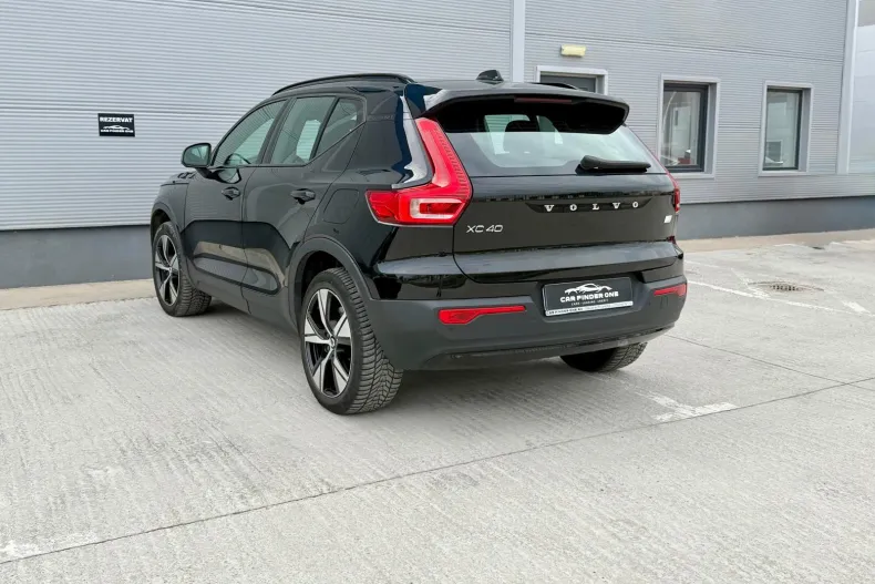 Volvo XC40 din 2021 cu 119.191 km - oferta VOL198349 - foto 3