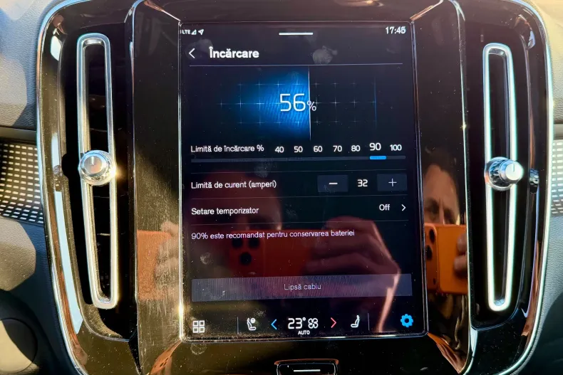 Volvo XC40 din 2021 cu 119.191 km - oferta VOL198349 - foto 20