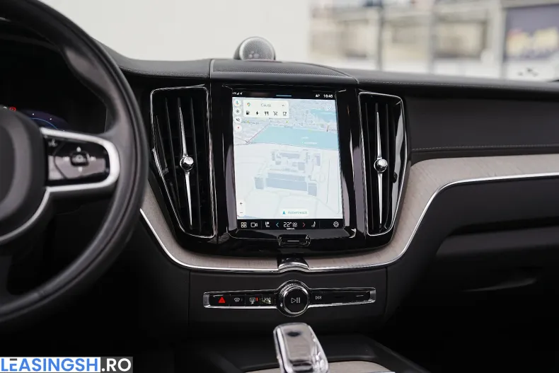 Volvo XC60 din 2021 cu 162.000 km - oferta VOL198353 - foto 12