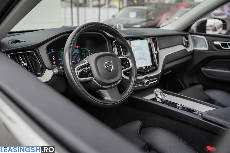 Volvo XC60 din 2021 cu 162.000 km - oferta VOL198353 - foto 13