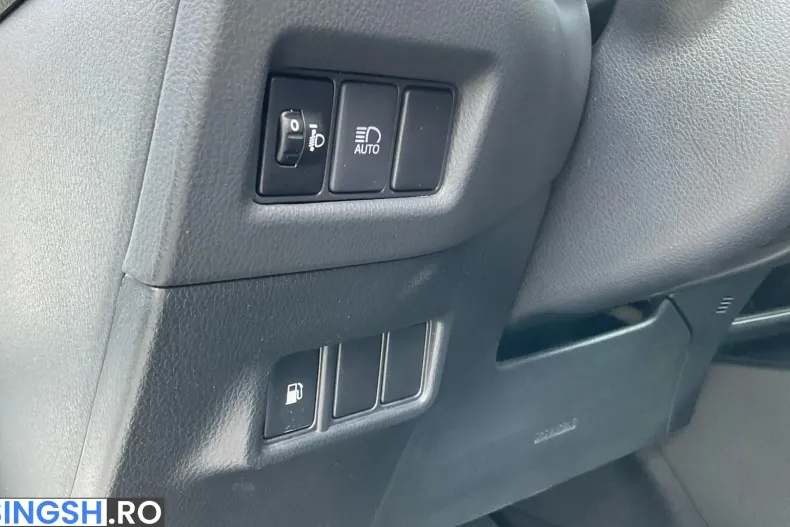 Toyota C-HR din 2021 cu 98.368 km - oferta TOY198361 - foto 34