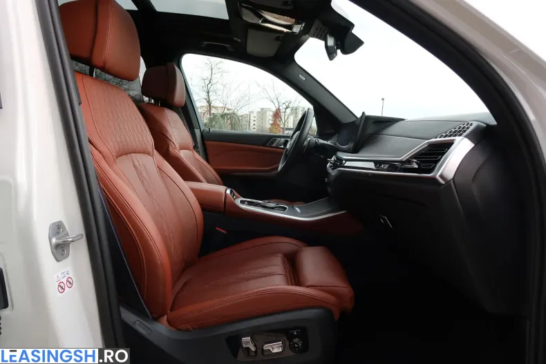 BMW X5 (Seria X) din 2024 cu 48.681 km - oferta BMW198365 - foto 13