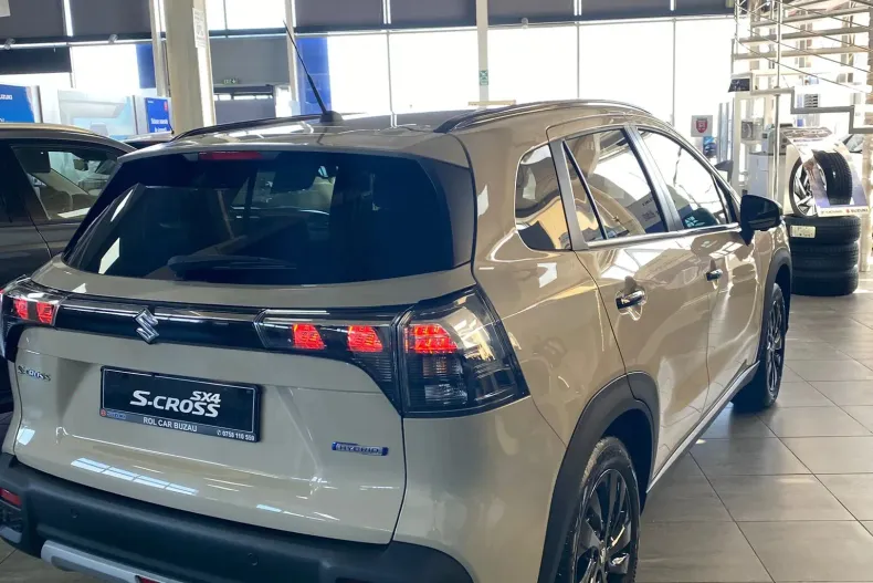 Suzuki S-Cross din 2026 cu 3 km - oferta SUZ198369 - foto 4