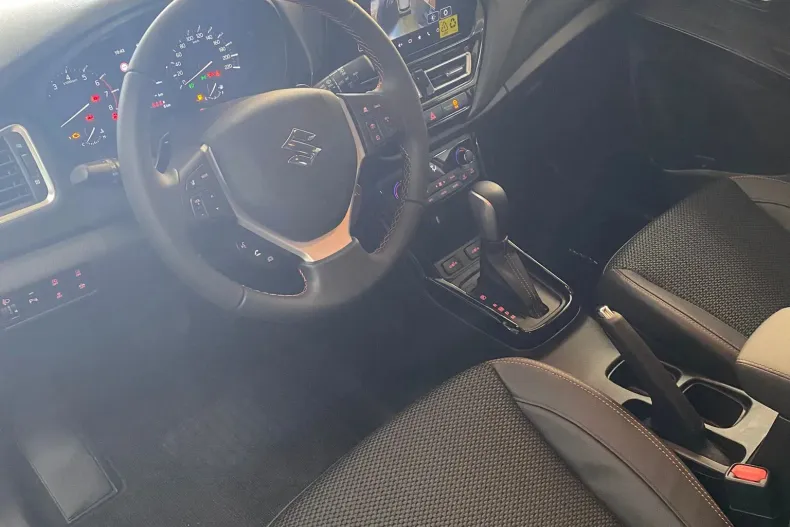 Suzuki S-Cross din 2026 cu 3 km - oferta SUZ198369 - foto 8