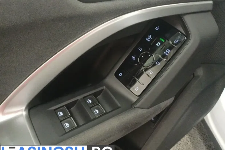 Audi Q5 din 2025 cu 2.026 km - oferta AUD198371 - foto 16