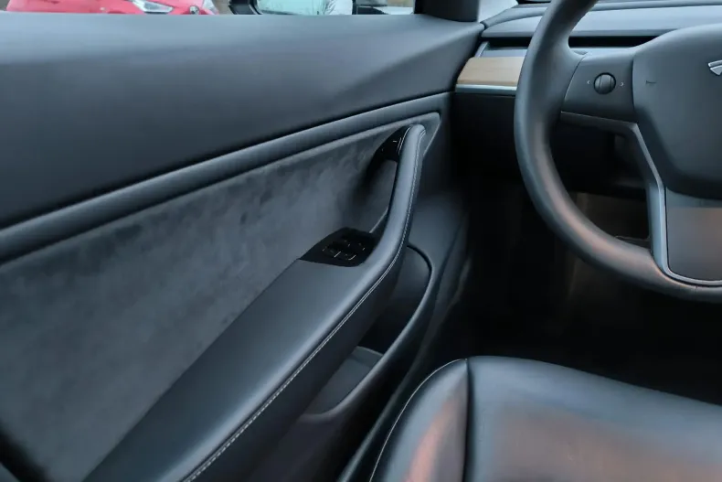 Tesla Model 3 din 2020 cu 109.000 km - oferta TES198378 - foto 8