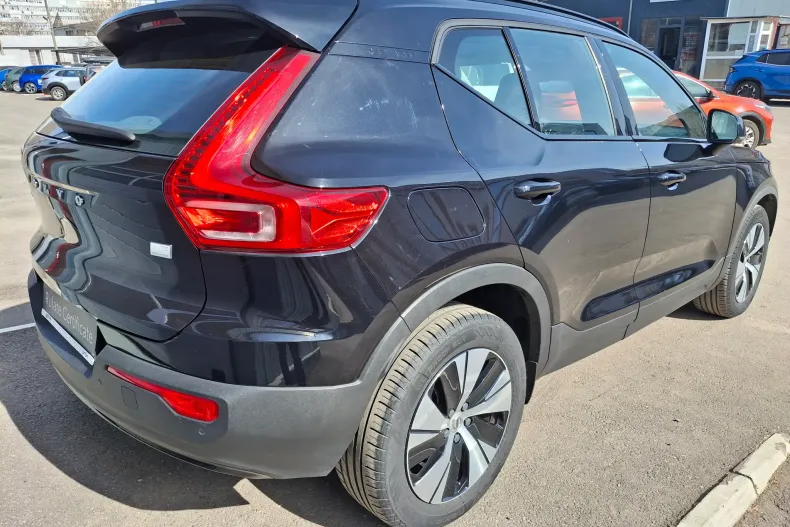 Volvo XC40 din 2020 cu 77.940 km - oferta VOL198382 - foto 5