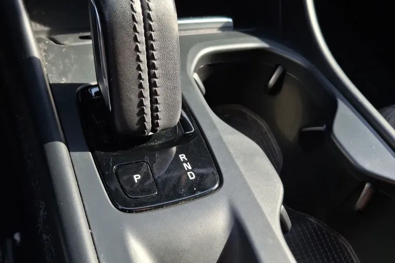 Volvo XC40 din 2020 cu 77.940 km - oferta VOL198382 - foto 32