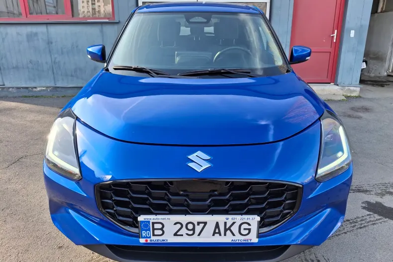 Suzuki Swift din 2024 cu 11.948 km - oferta SUZ198383 - foto 2