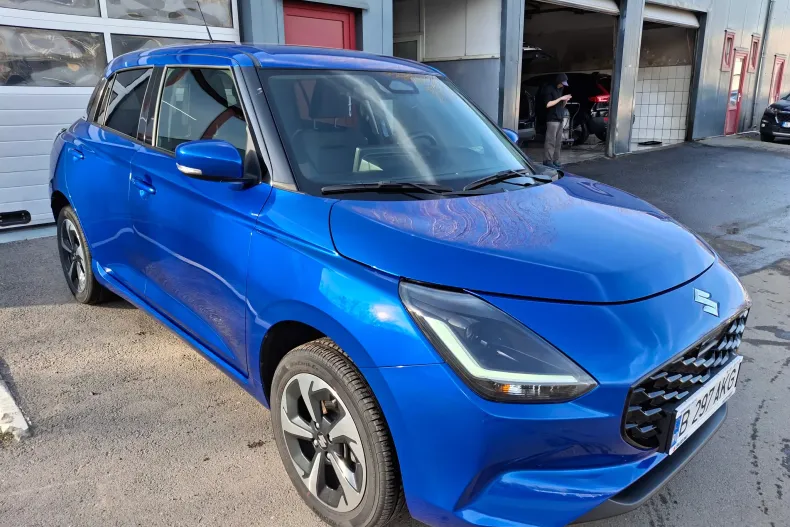 Suzuki Swift din 2024 cu 11.948 km - oferta SUZ198383 - foto 3