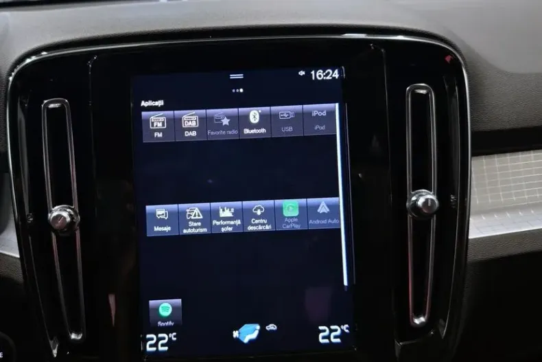 Volvo XC40 din 2022 cu 97.671 km - oferta VOL198390 - foto 11