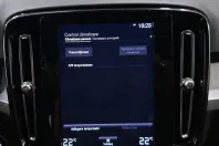 Volvo XC40 din 2022 cu 97.671 km - oferta VOL198390 - foto 13