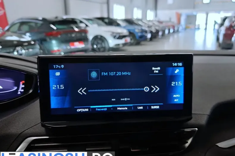 Peugeot 3008 din 2022 cu 72.364 km - oferta PEU198392 - foto 11