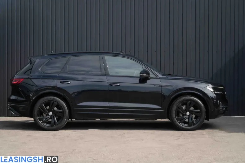 Volkswagen Touareg din 2021 cu 111.362 km - oferta VOL198401 - foto 4