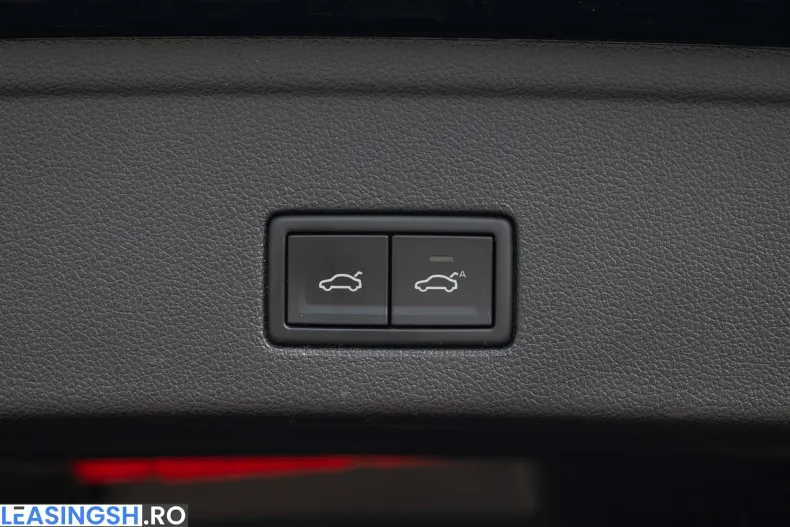 Volkswagen Touareg din 2021 cu 111.362 km - oferta VOL198401 - foto 12