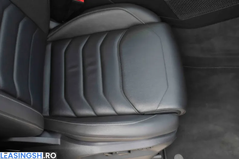 Volkswagen Touareg din 2021 cu 111.362 km - oferta VOL198401 - foto 20