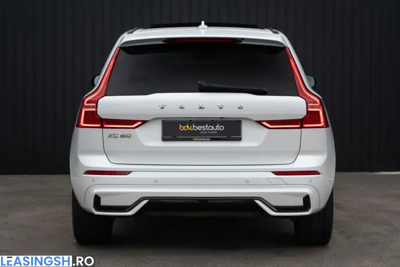 Volvo XC60 din 2021 cu 129.870 km - oferta VOL198404 - foto 10