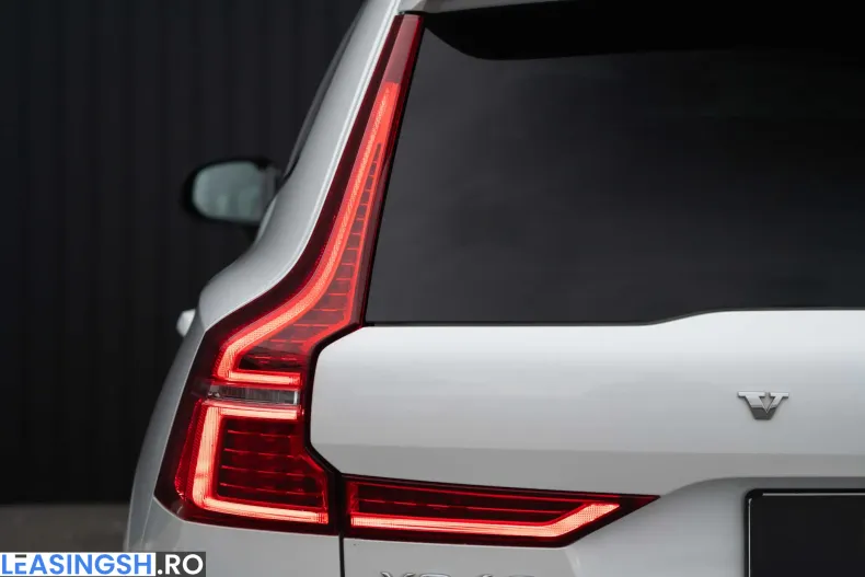 Volvo XC60 din 2021 cu 129.870 km - oferta VOL198404 - foto 12