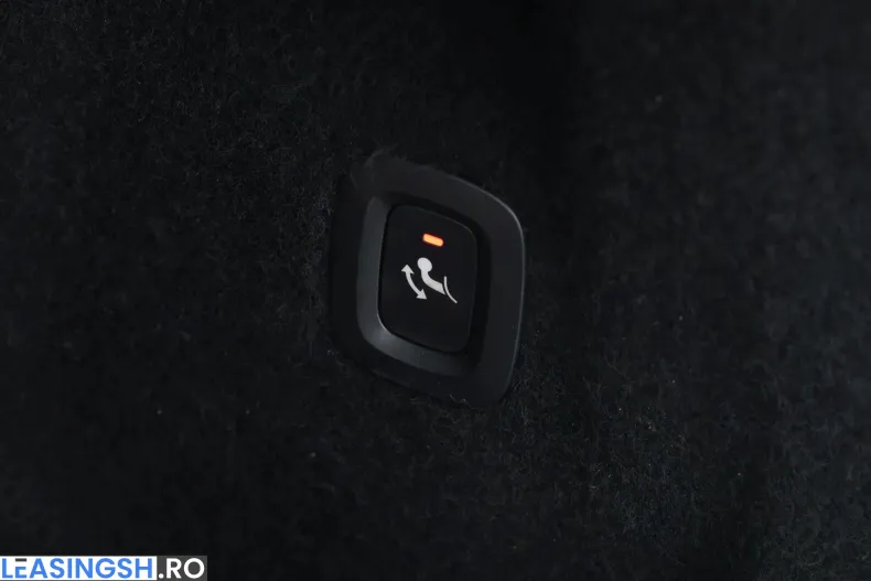 Volvo XC60 din 2021 cu 129.870 km - oferta VOL198404 - foto 14