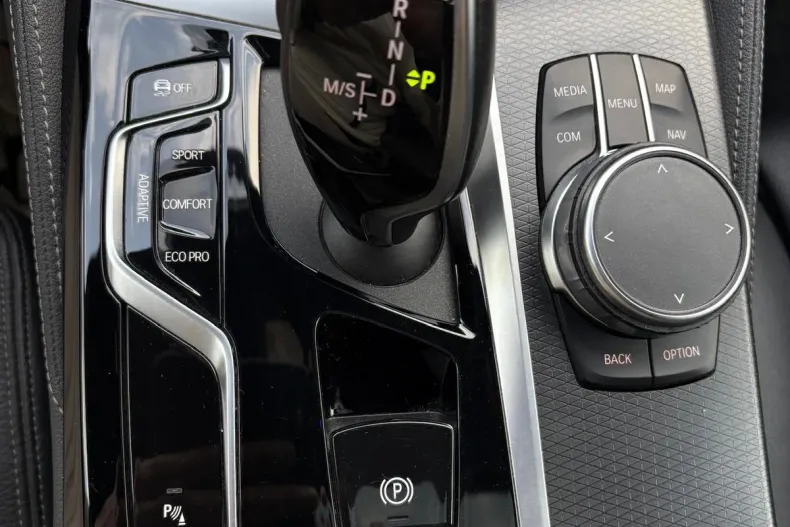 BMW 530d (Seria 5) din 2022 cu 72.050 km - oferta BMW198409 - foto 3