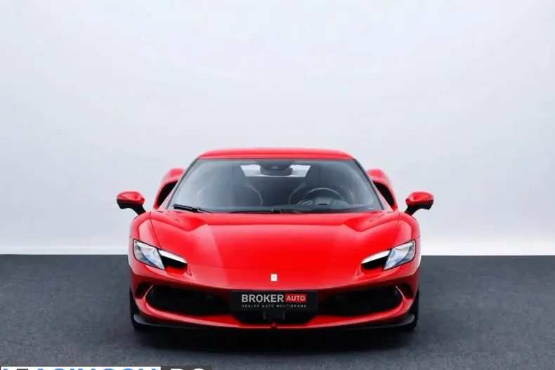 Ferrari 296 GTB din 2024 cu 1.500 km - oferta FER198421 - foto 3