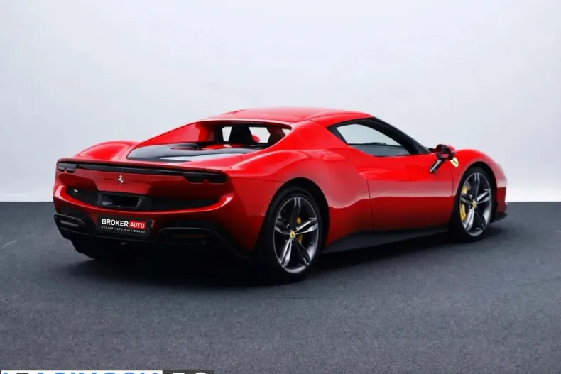 Ferrari 296 GTB din 2024 cu 1.500 km - oferta FER198421 - foto 6