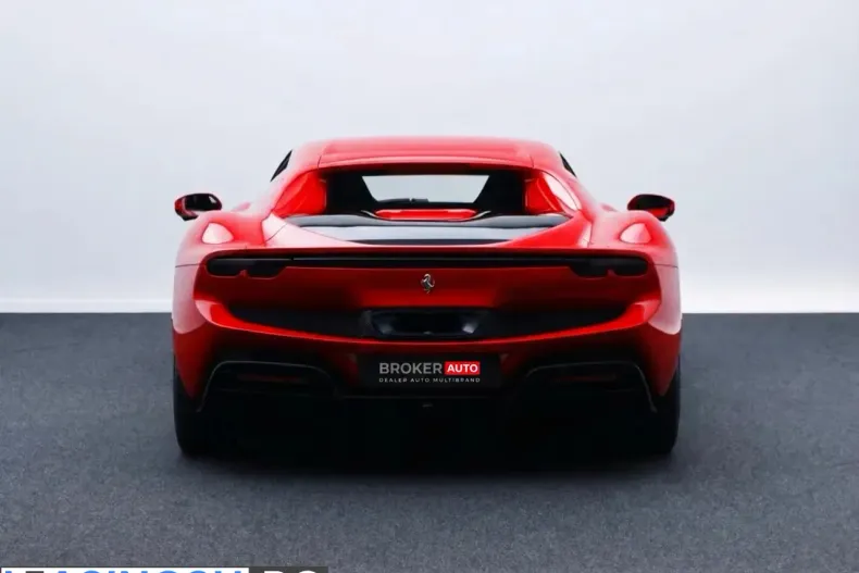 Ferrari 296 GTB din 2024 cu 1.500 km - oferta FER198421 - foto 7