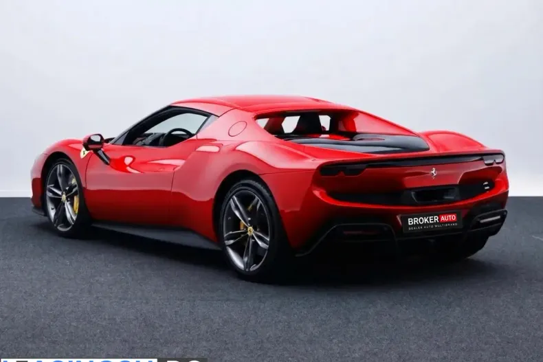 Ferrari 296 GTB din 2024 cu 1.500 km - oferta FER198421 - foto 8