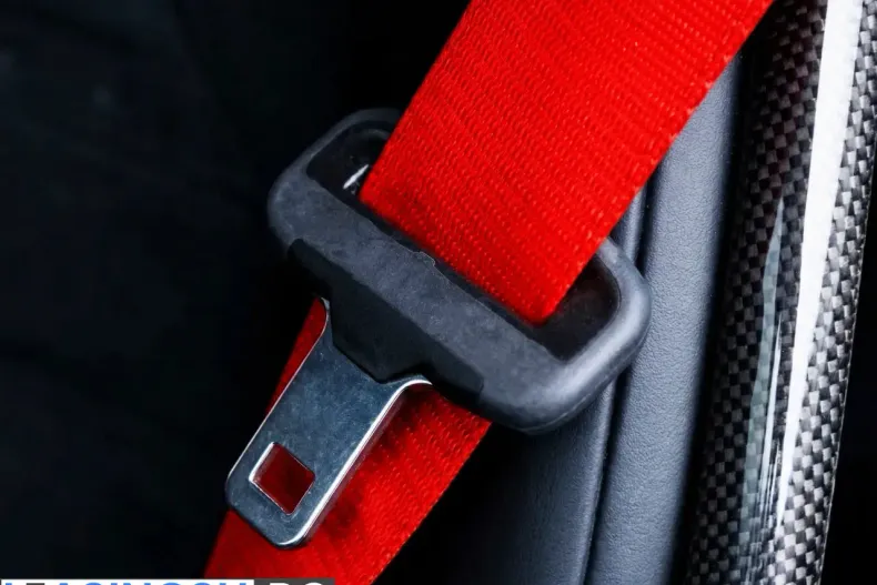 Ferrari 296 GTB din 2024 cu 1.500 km - oferta FER198421 - foto 24