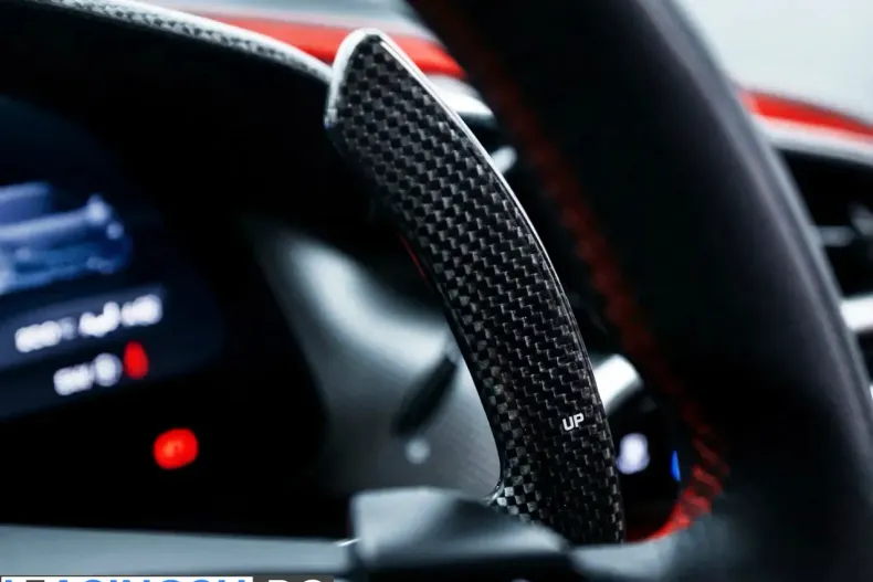 Ferrari 296 GTB din 2024 cu 1.500 km - oferta FER198421 - foto 25