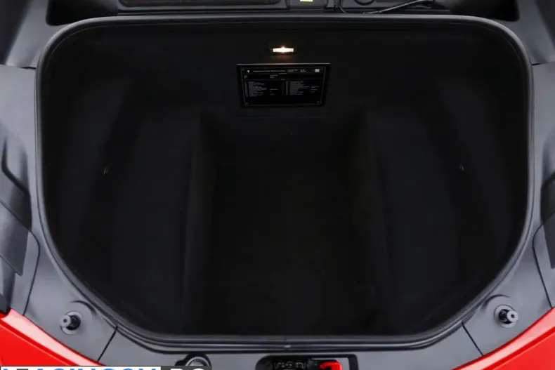 Ferrari 296 GTB din 2024 cu 1.500 km - oferta FER198421 - foto 27