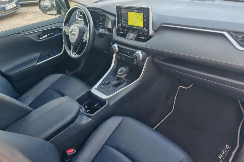Toyota RAV4 din 2023 cu 123.028 km - oferta TOY198423 - foto 6