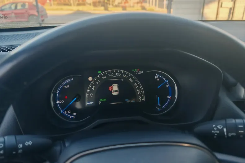 Toyota RAV4 din 2023 cu 123.028 km - oferta TOY198423 - foto 14