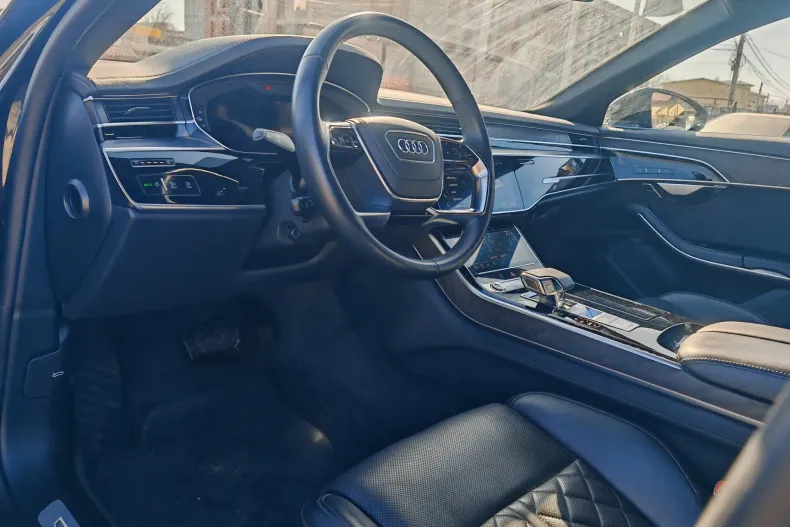 Audi A8 din 2022 cu 146.194 km - oferta AUD198425 - foto 9