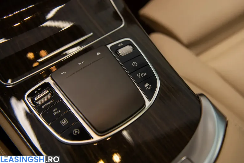 Mercedes-Benz GLC Coupe din 2021 cu 32.450 km - oferta MER198429 - foto 28