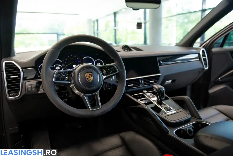 Porsche Cayenne din 2021 cu 48.265 km - oferta POR198431 - foto 17